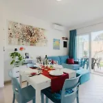 Apartment Casa Lidia- Pool, Garden, Parking