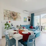 Casa Lidia- Pool, Garden, Parking *