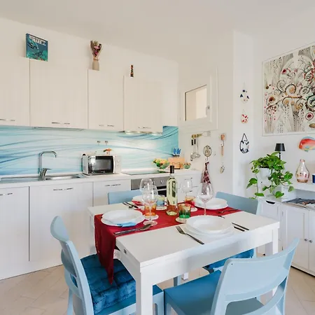 Daire Casa Lidia- Pool, Garden, Parking *