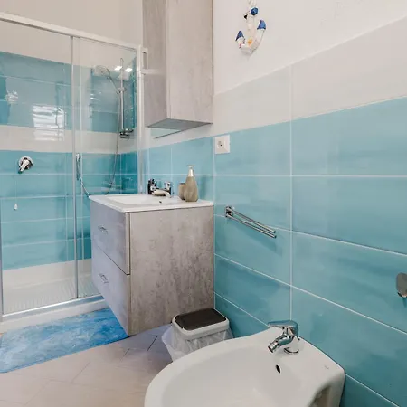 Casa Lidia- Pool, Garden, Parking Daire *