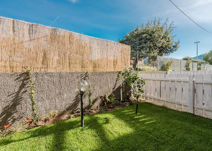 Lejlighed Casa Lidia- Pool, Garden, Parking *